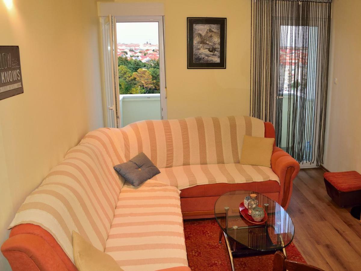 زادار Apartment D المظهر الخارجي الصورة