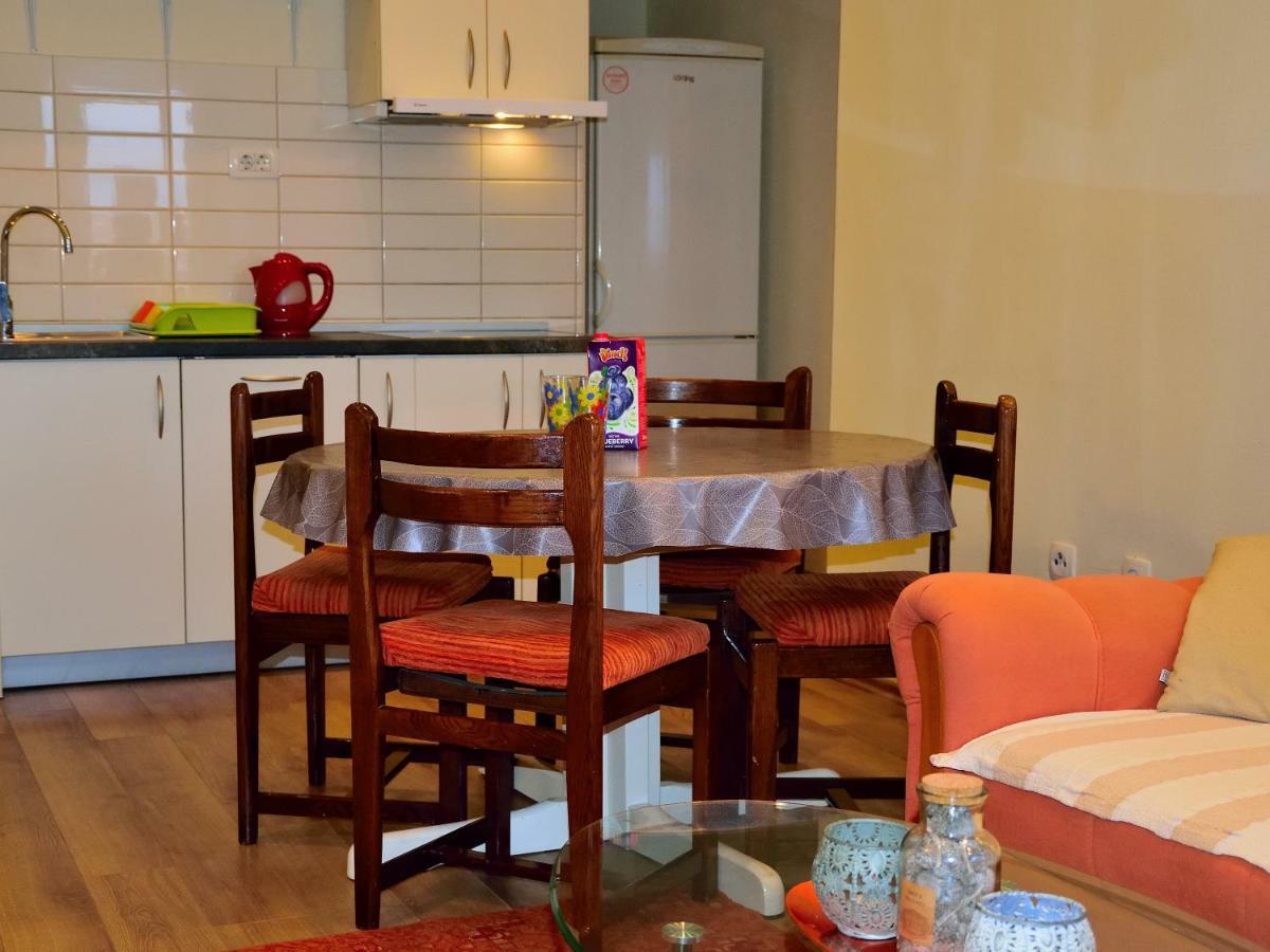 زادار Apartment D المظهر الخارجي الصورة