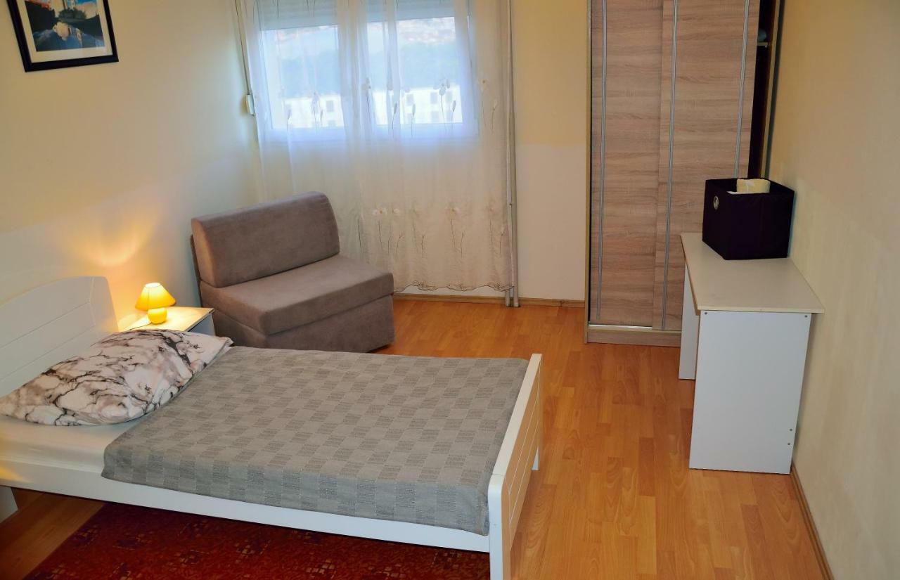 زادار Apartment D المظهر الخارجي الصورة